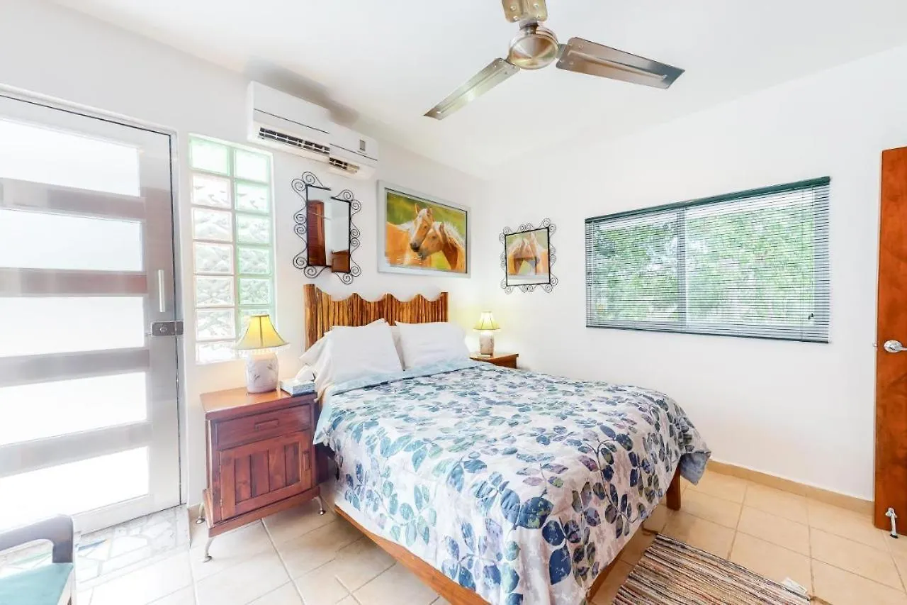 Villa Urbaneden 'Another Day In Paradise' Playa del Carmen